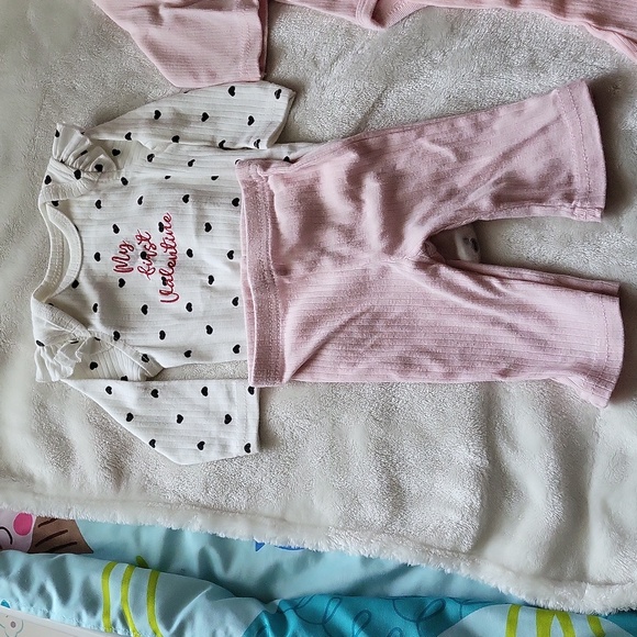 3-6 month baby clothes - Picture 2 of 5